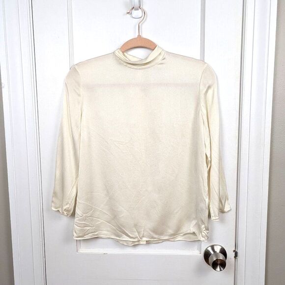 Vince | Women's 3/4 Sleeve Silk Blouse Size Small - Picture 1 of 10
